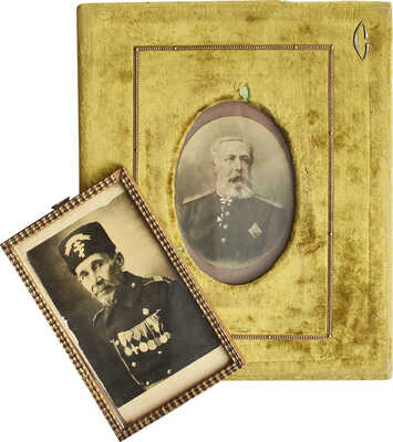 Лот из 10 предметов: 